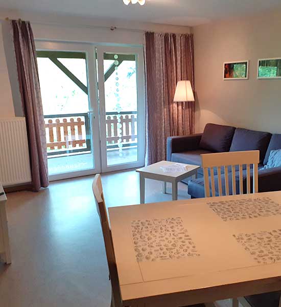 Wohnzimmer in der Ferienwohnung Heuboden